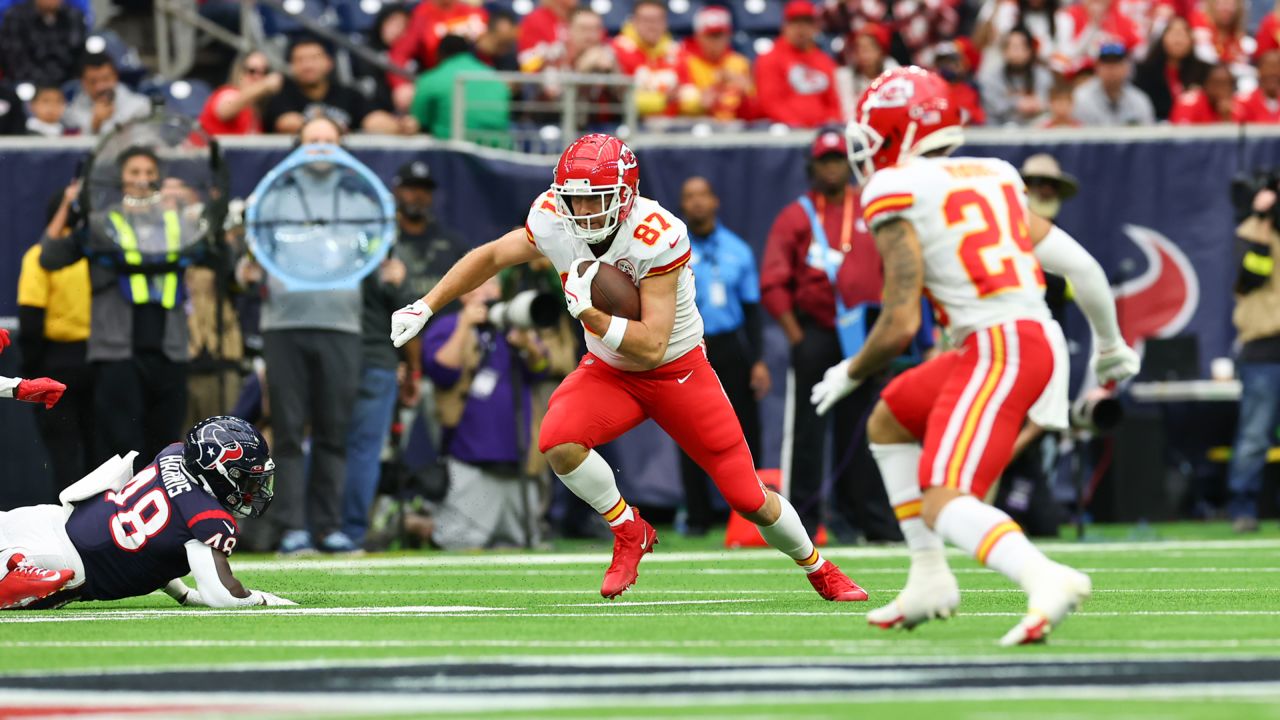 Kansas City Chiefs tight end Travis Kelce (87) during an NFL football game against the Houston Texans, Sunday, December 18, 2022 in Houston.