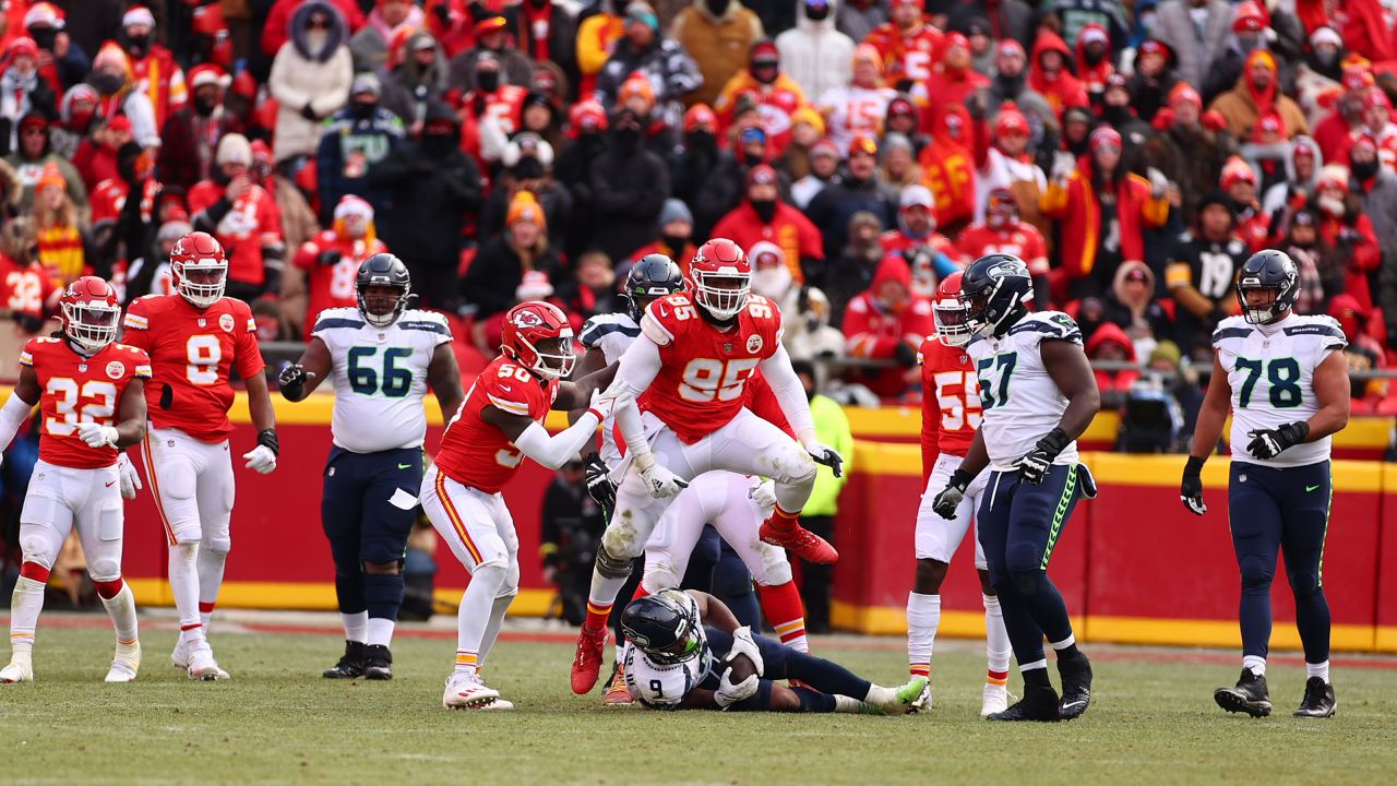 Seahawks double-digit underdogs for Christmas Eve game against Chiefs