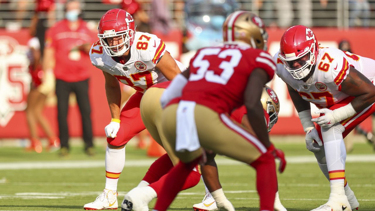 Kansas City Chiefs tight end Travis Kelce (87) against the San Francisco  49ers during an NFL preseason football game in Santa Clara, Calif.,  Saturday, Aug. 14, 2021. (AP Photo/Tony Avelar Stock Photo - Alamy