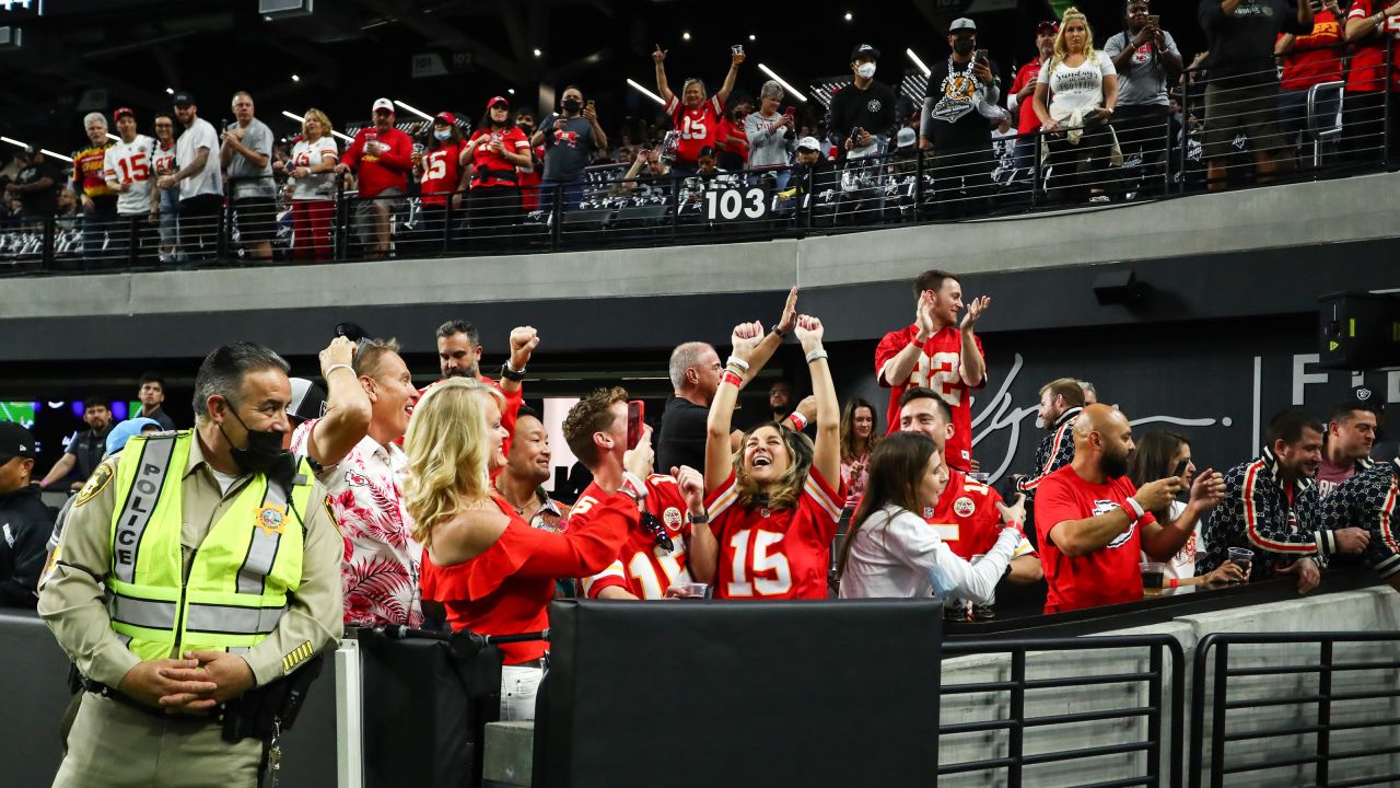 Chiefs fans expected to outnumber Raiders at Allegiant Stadium