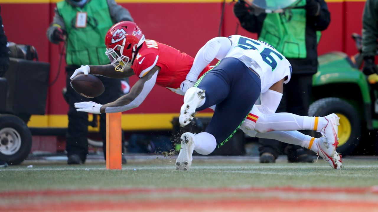 Chiefs Defeat Seahawks In Christmas Eve Showdown – Chiefs Focus