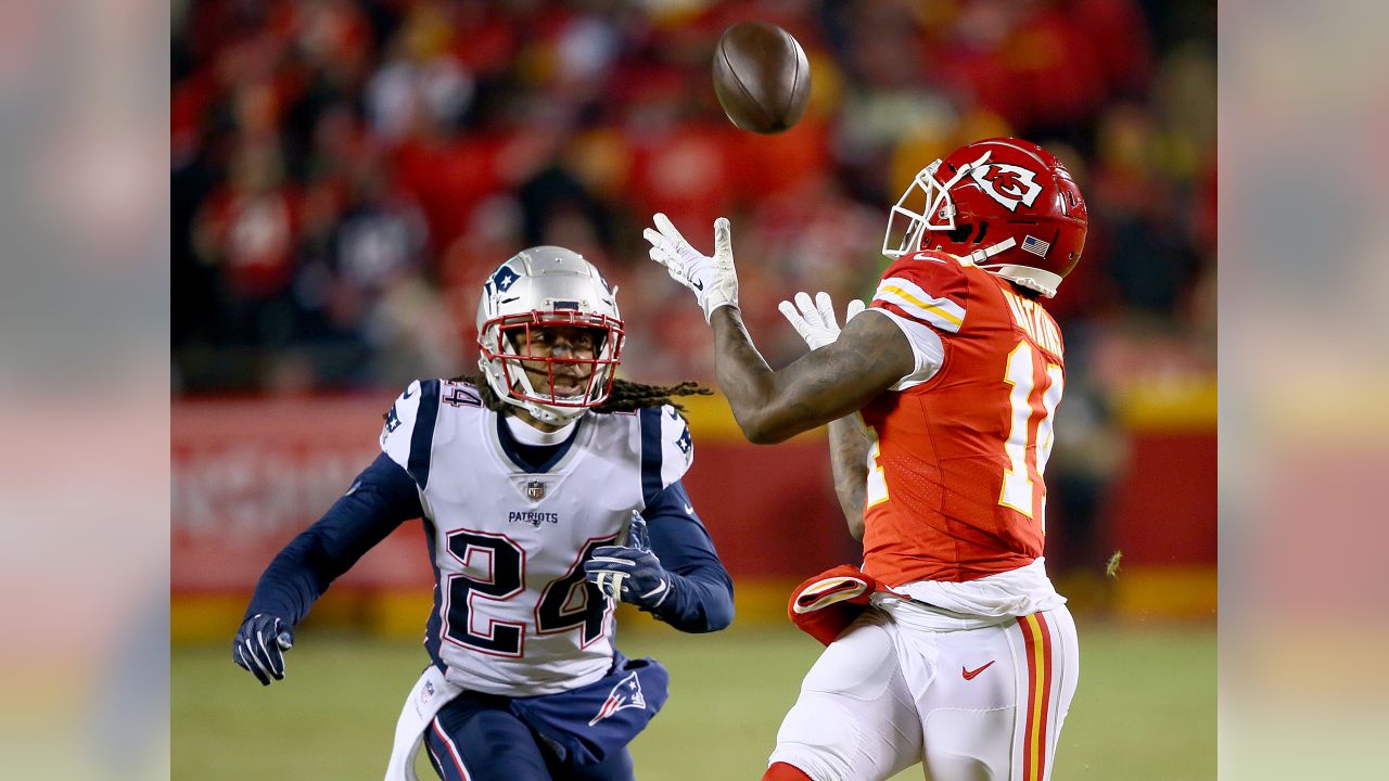 It's game day: Patriots, Chiefs face off for AFC Championship