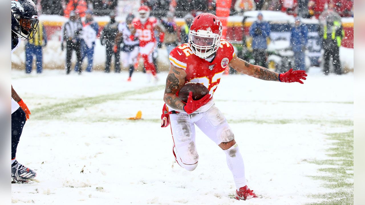 Kansas City, United States. 15th Dec, 2019. Kansas City Chiefs players  celebrate after defeating the Denver Broncos at Arrowhead Stadium in Kansas  City, Missouri on Sunday, December 15, 2019. Photo by Kyle