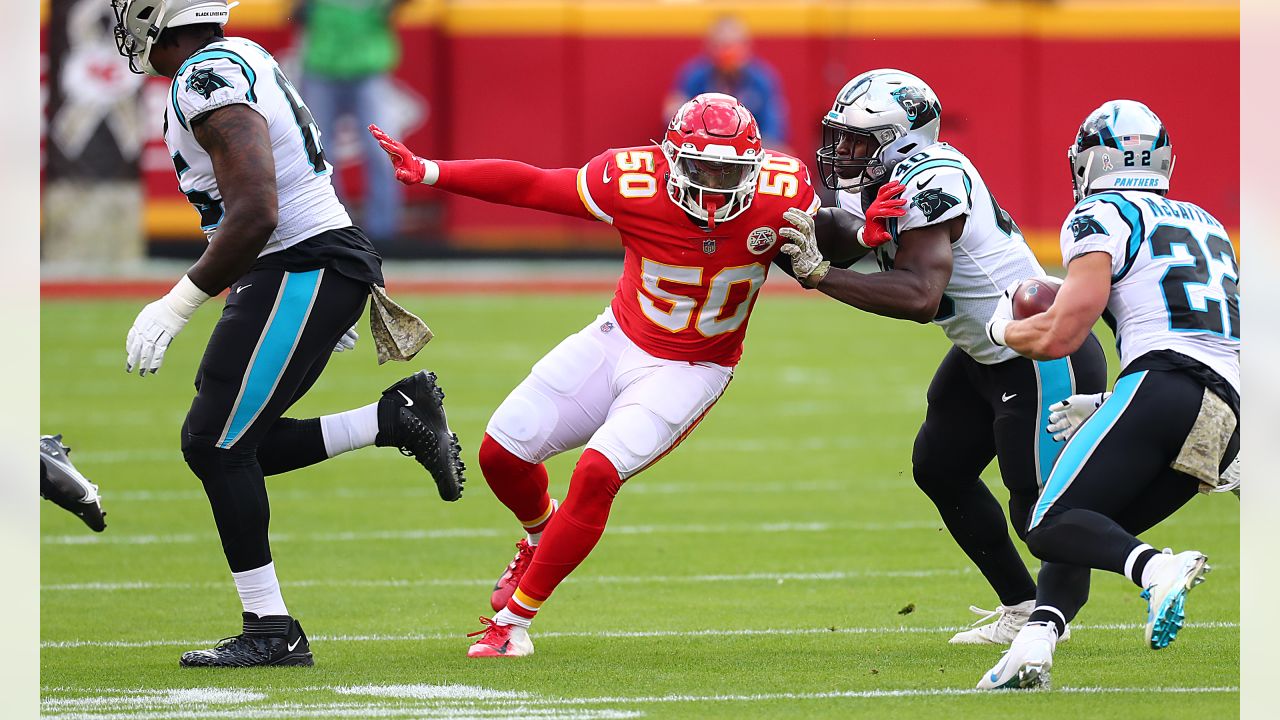 Chiefs Defeat Panthers, 33-31, in Thriller at Arrowhead on Sunday