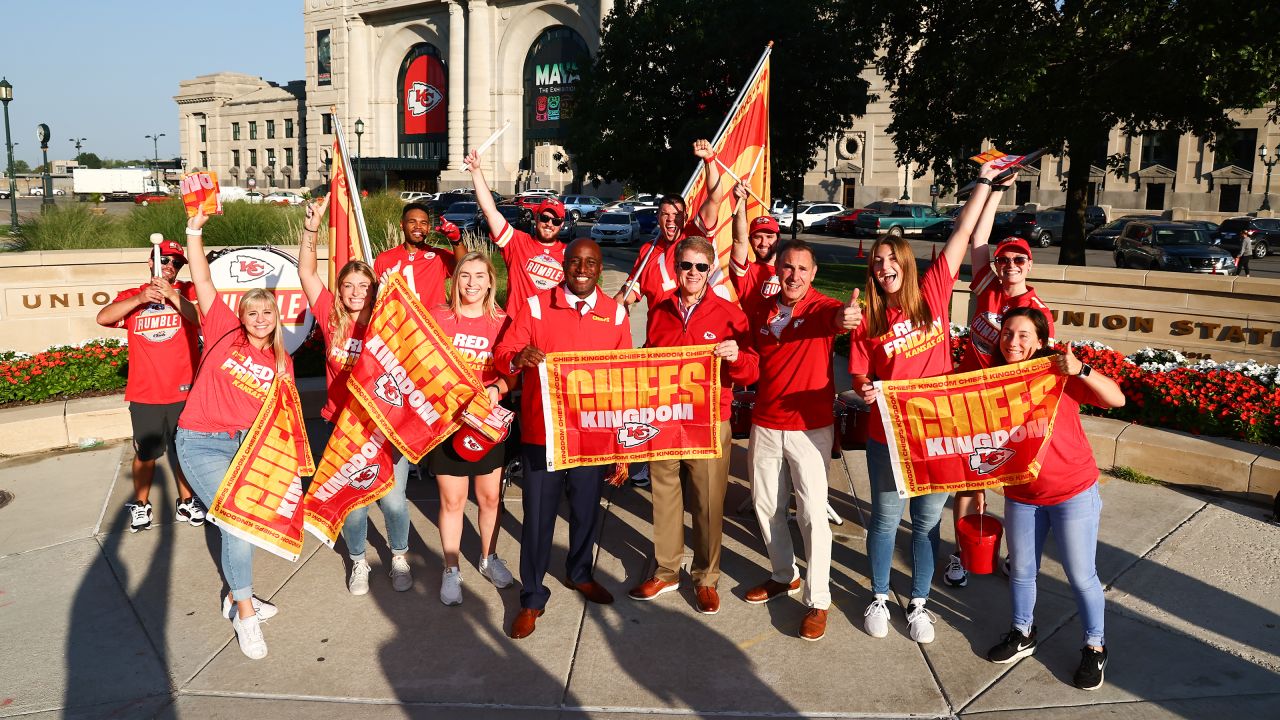 Chiefs selling flags to benefit Ronald McDonald House Charities