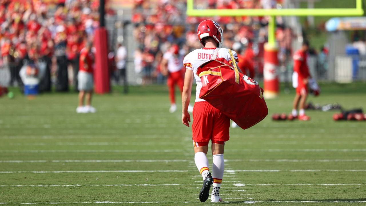 Chiefs training camp report: WRs Hardman, Moore enjoy standout days