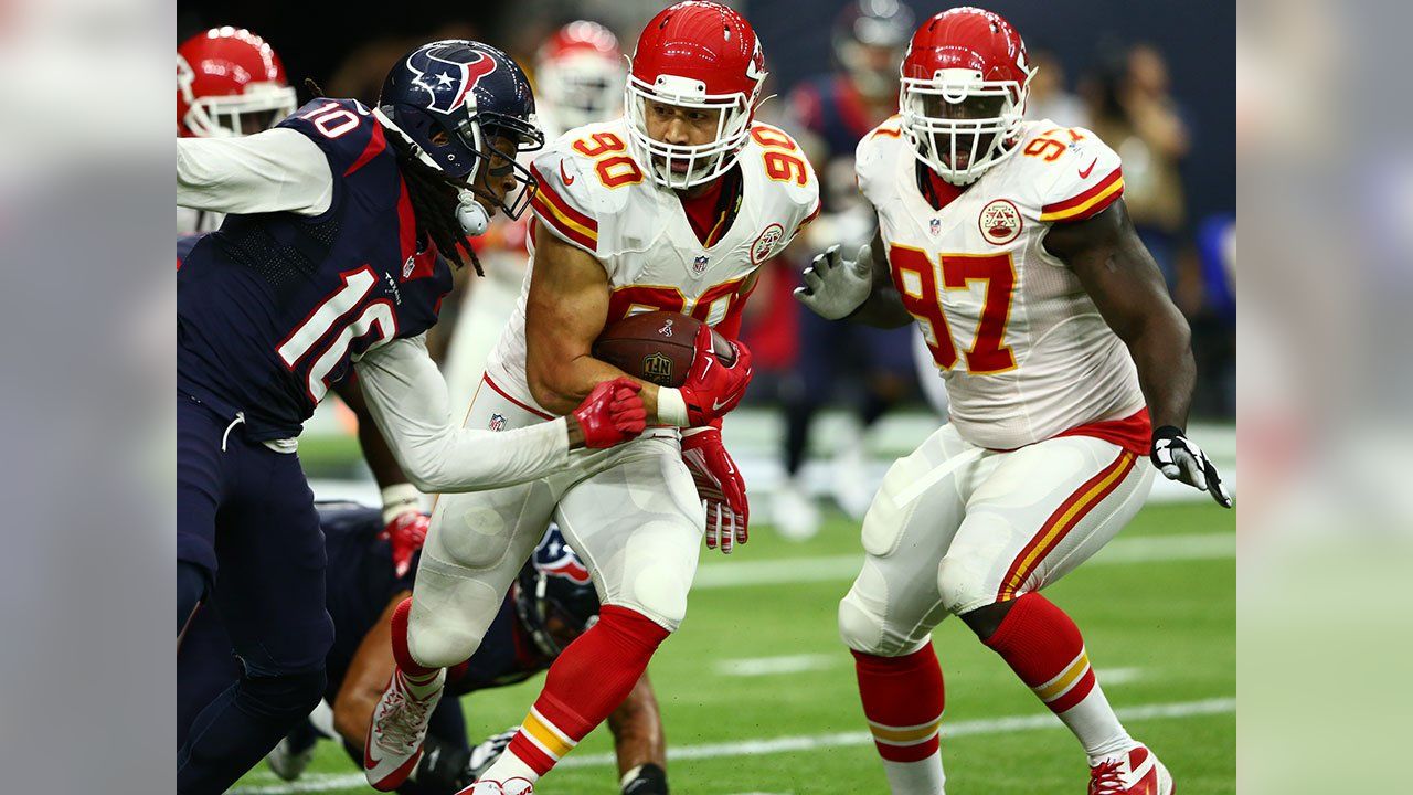 Chiefs beat Texans 30-0 for first playoff win since 1994 – Orange County  Register