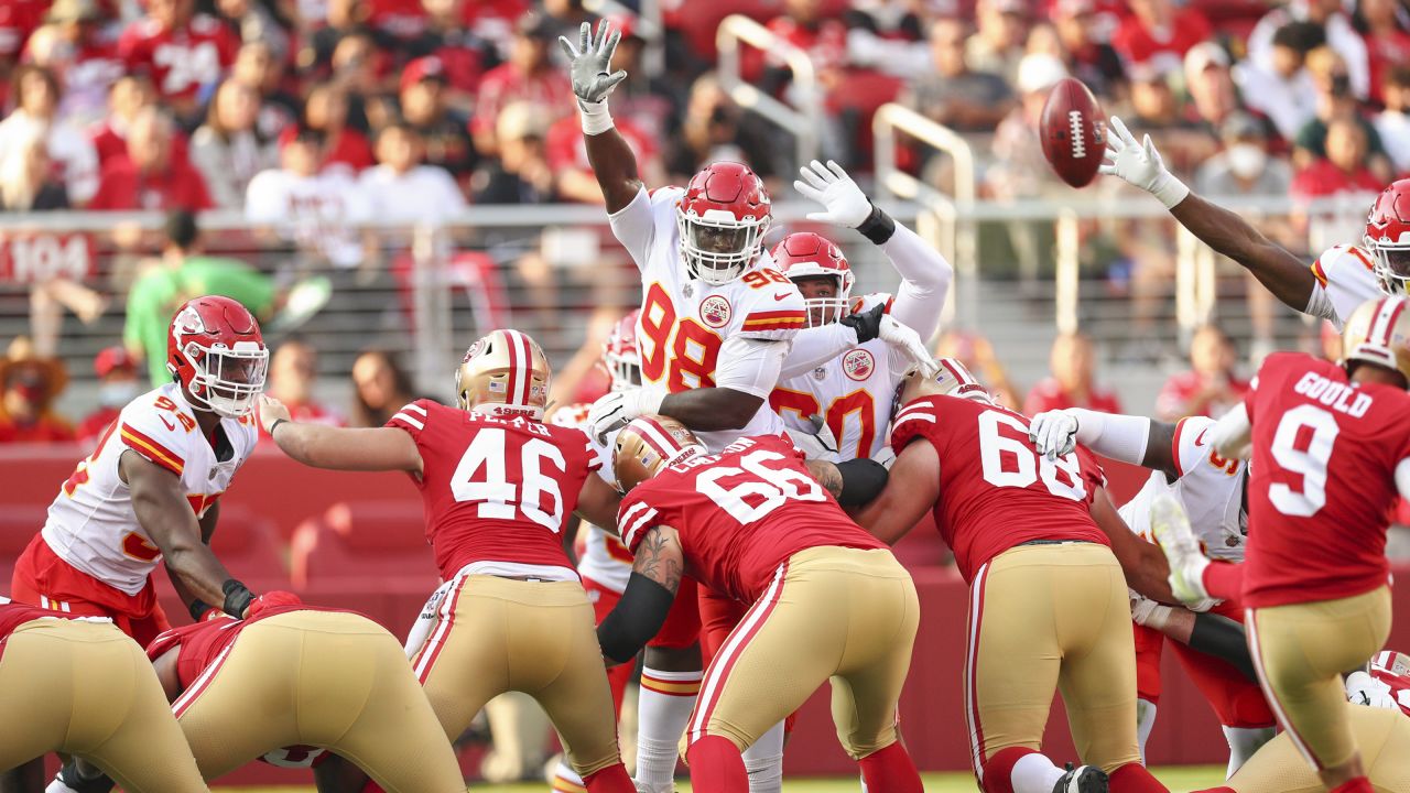 Chiefs score late to top 49ers in preseason opener, 19-16