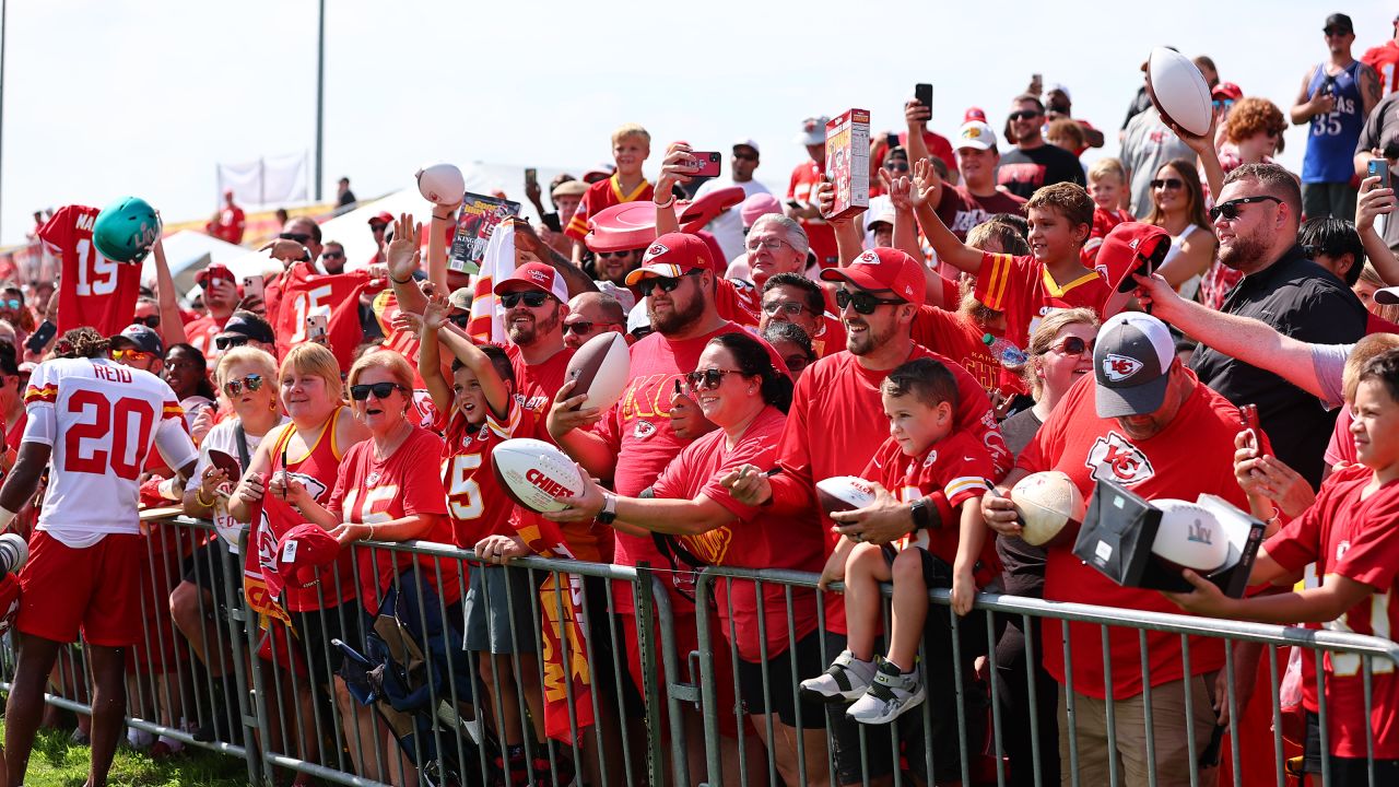 Chiefs training camp practice notes: Mecole Hardman is making the case -  Arrowhead Pride