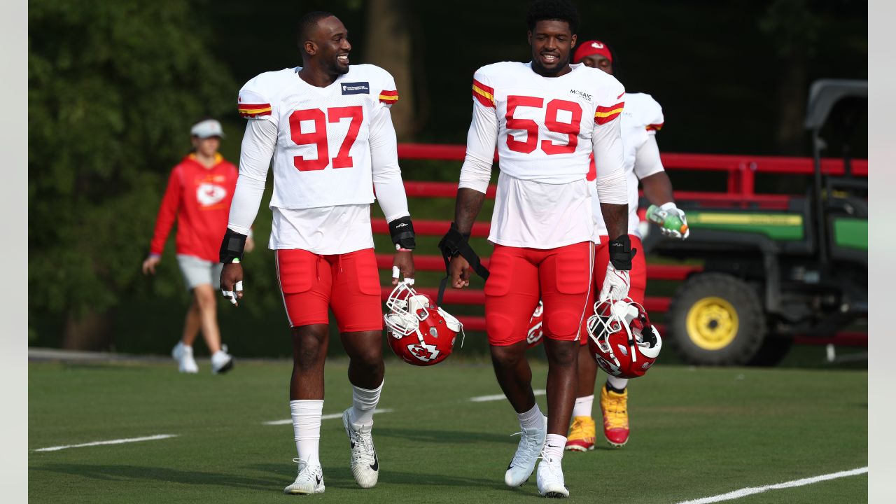 KANSAS CITY, MO - AUGUST 27: Kansas City Chiefs defensive end Malik Herring  (97) before the snap