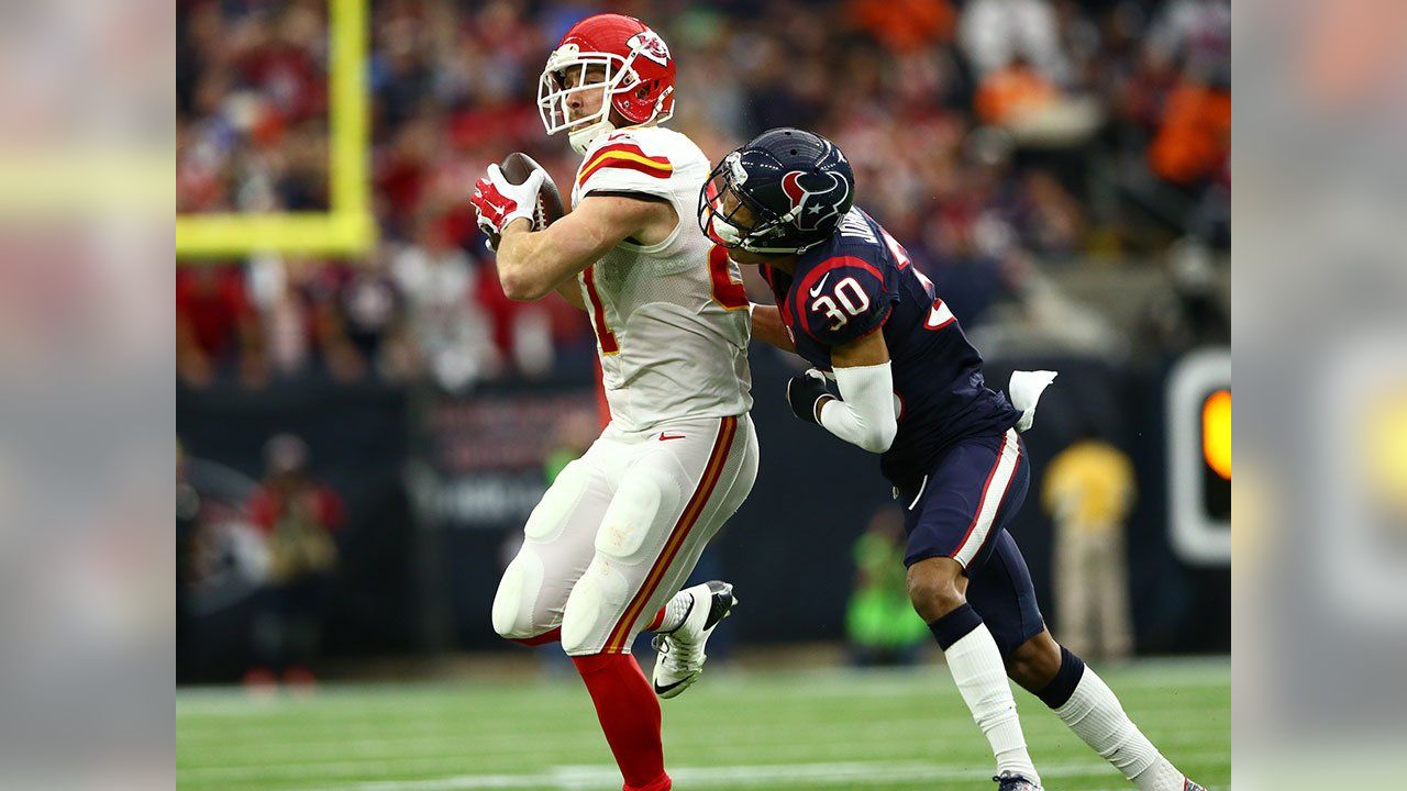 Chiefs beat Texans 30-0 for first playoff win since 1994 – Orange County  Register