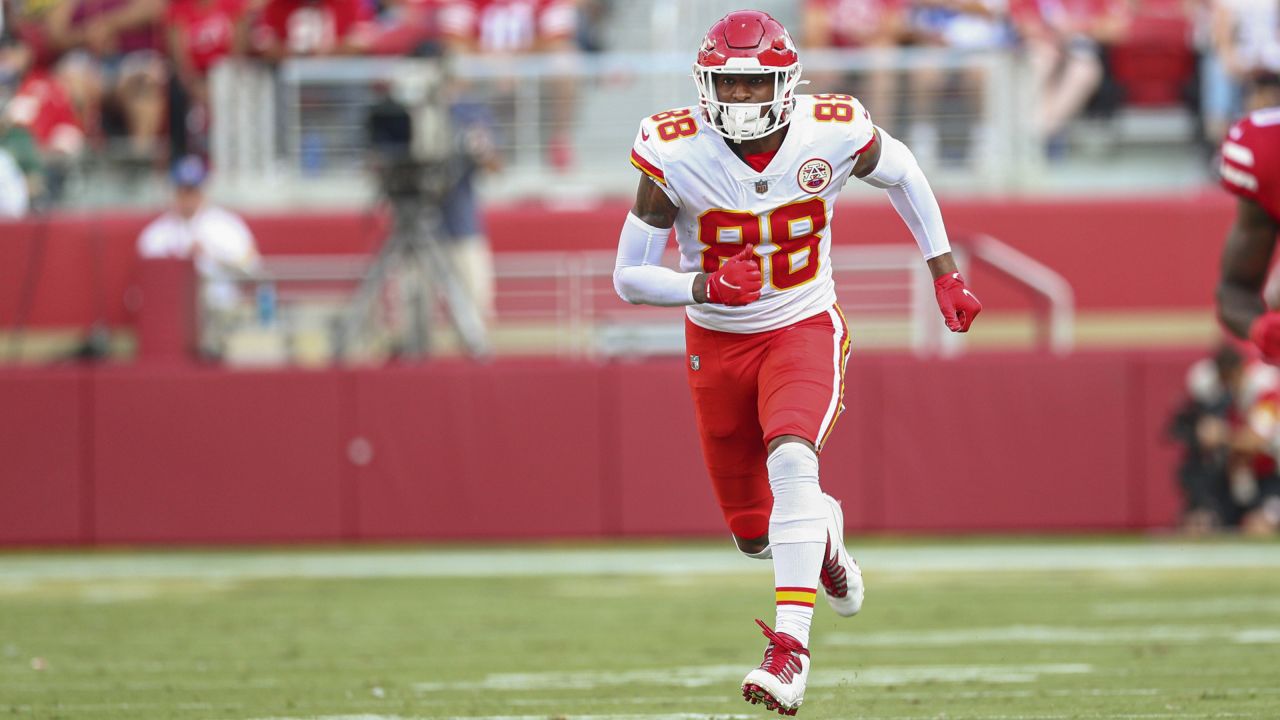 Kansas City Chiefs tight end Jody Fortson (88) walks back to the