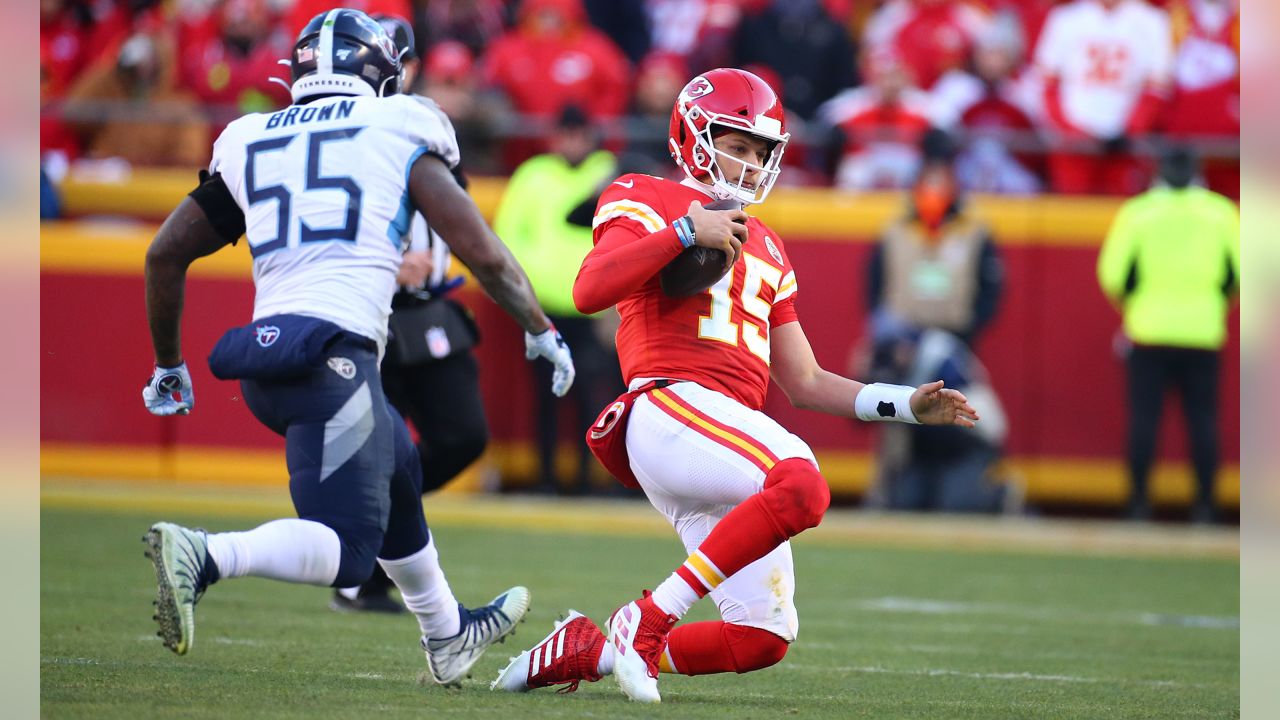 Kansas City Chiefs advance to first Super Bowl in 50 years, beating  Tennessee Titans 35-24 in AFC title game