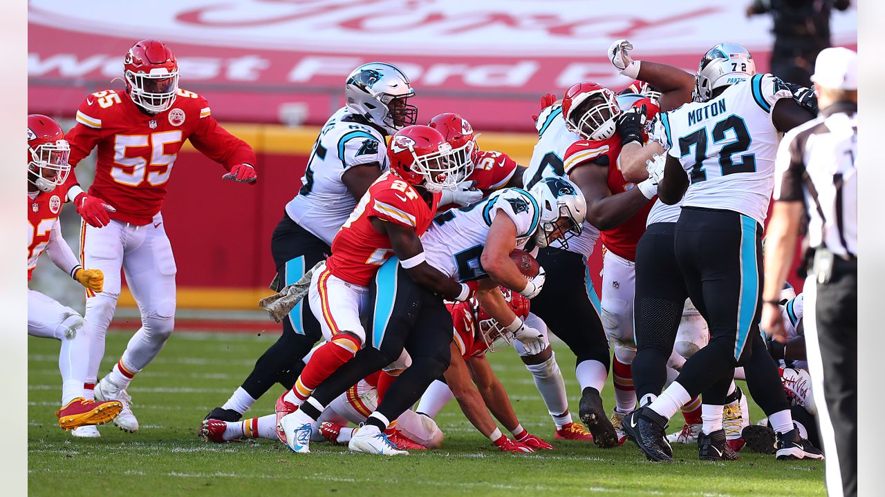 Chiefs Defeat Panthers, 33-31, in Thriller at Arrowhead on Sunday