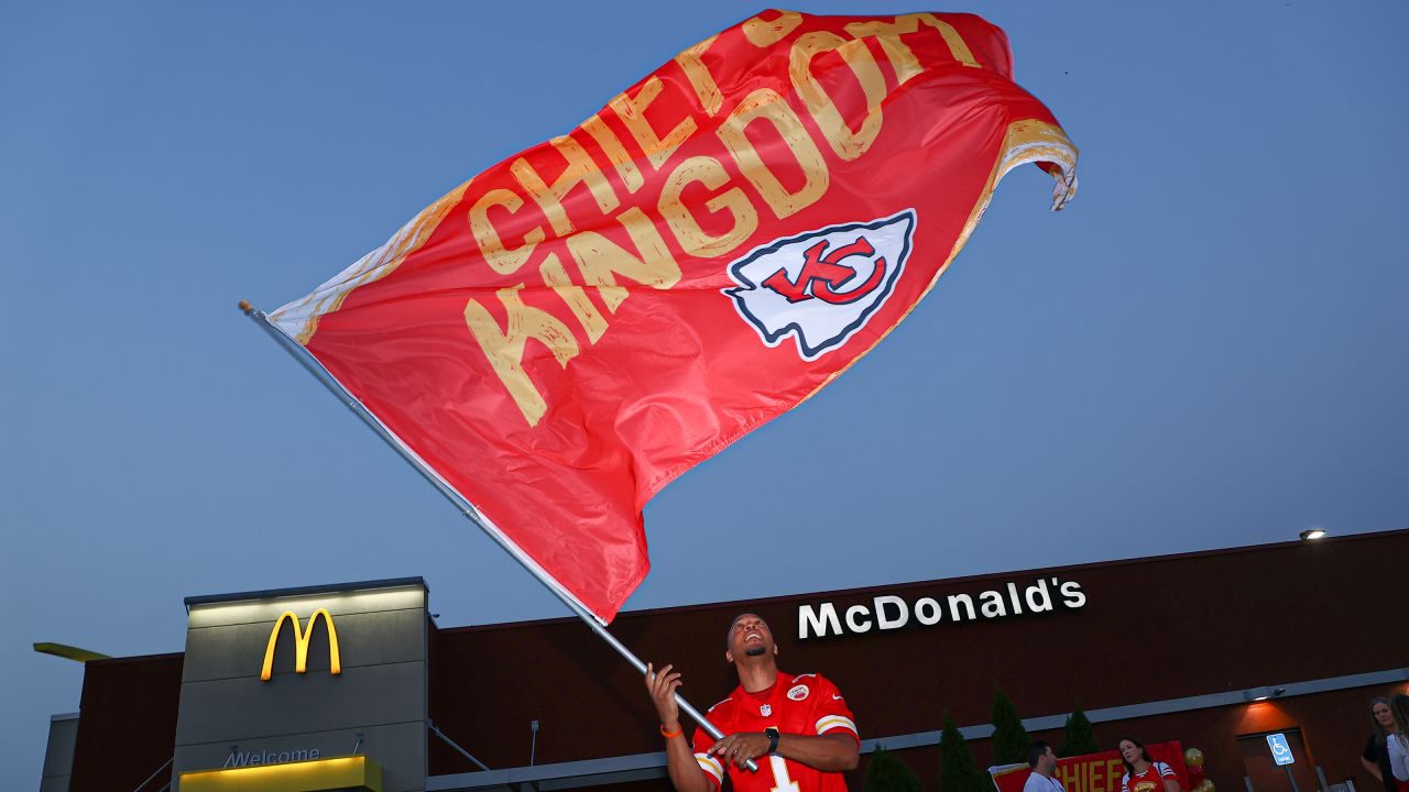 Ronald McDonald House Charities of Kansas City - It's #RedFriday eve! Get  your The Kansas City Chiefs flag at your local McDonald's tomorrow - early  bird gets the worm, we start selling