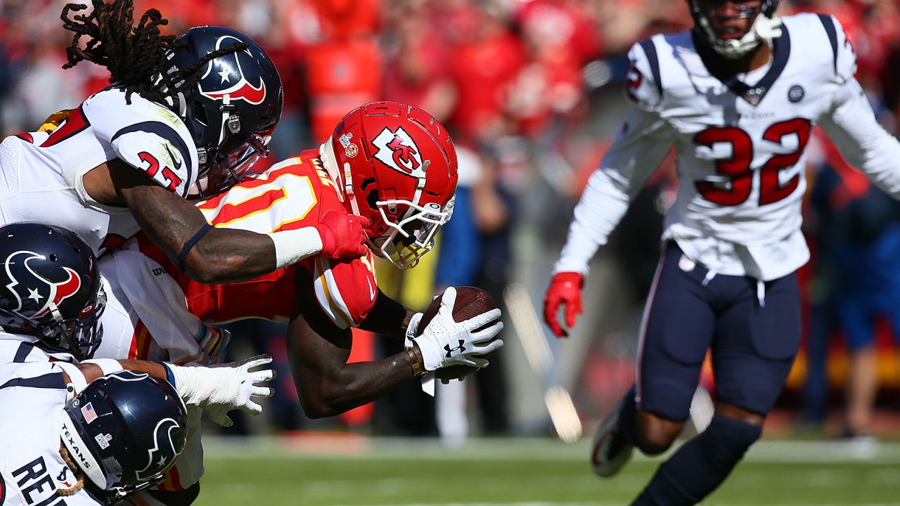 Chiefs Fall to Texans, 31-24, at Arrowhead