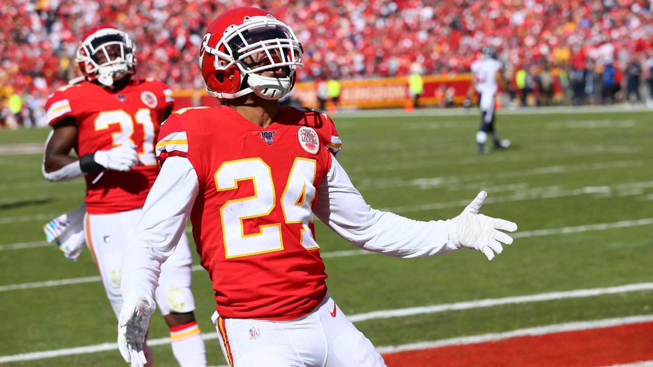 Chiefs Fall to Texans, 31-24, at Arrowhead