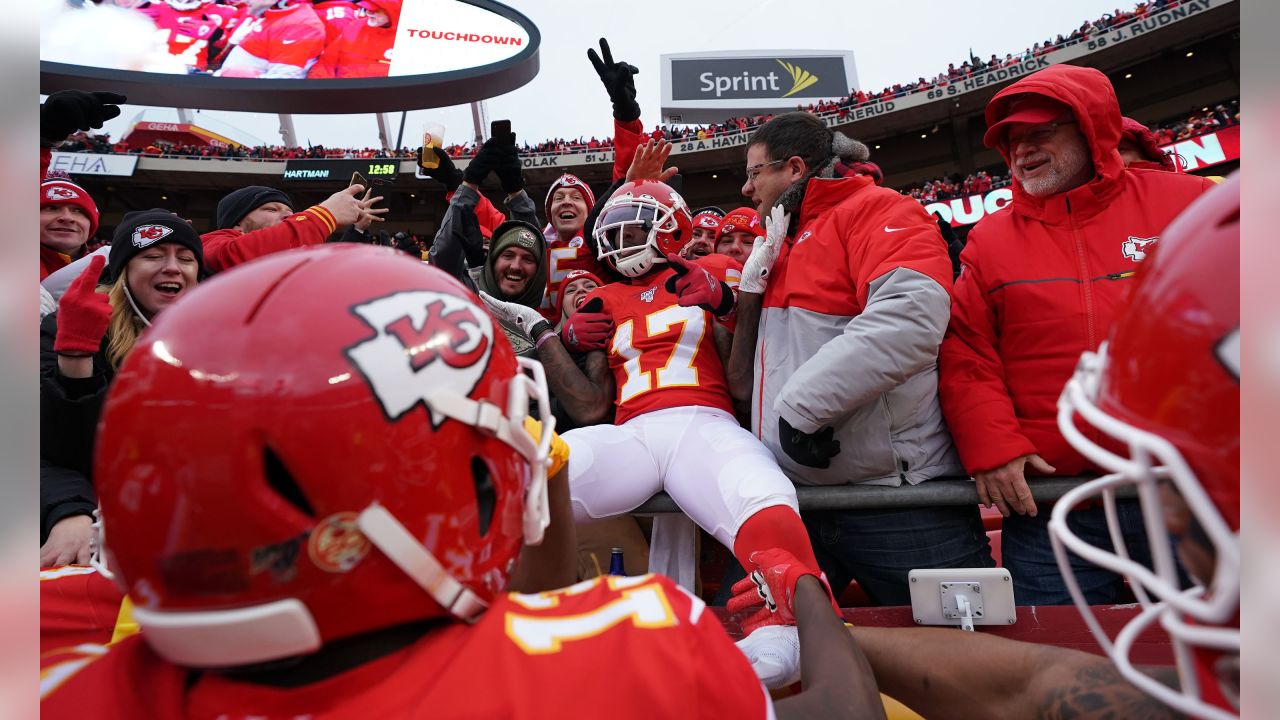 A Halloween Thriller At Arrowhead - Chiefs vs. Chargers 10/31/11 