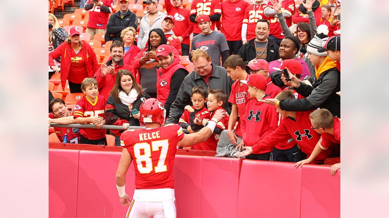 Kansas City Chiefs Fans Are Burning Kelce Jerseys Over Bud Light