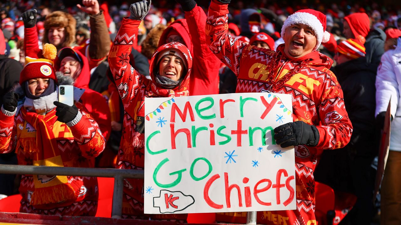 Photos: Seahawks at Chiefs on Christmas Eve