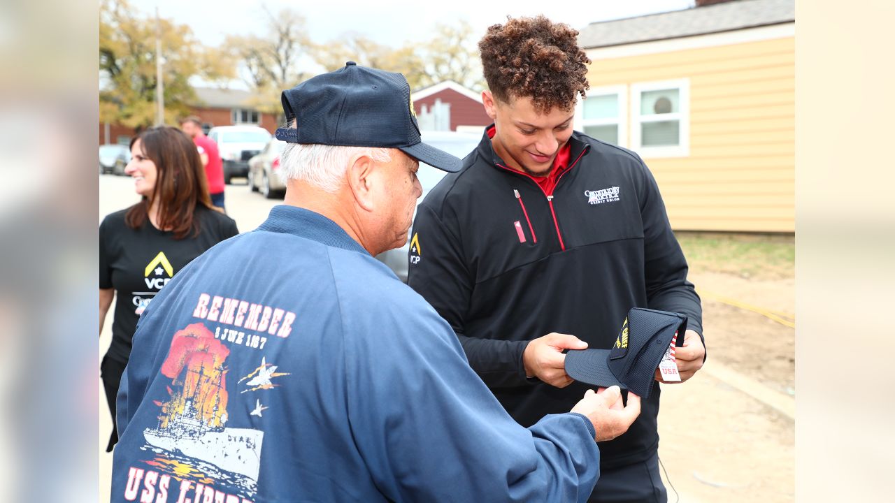 Patrick Mahomes partners with Community America in their initave to help build new tiny homes for homeless veterans.