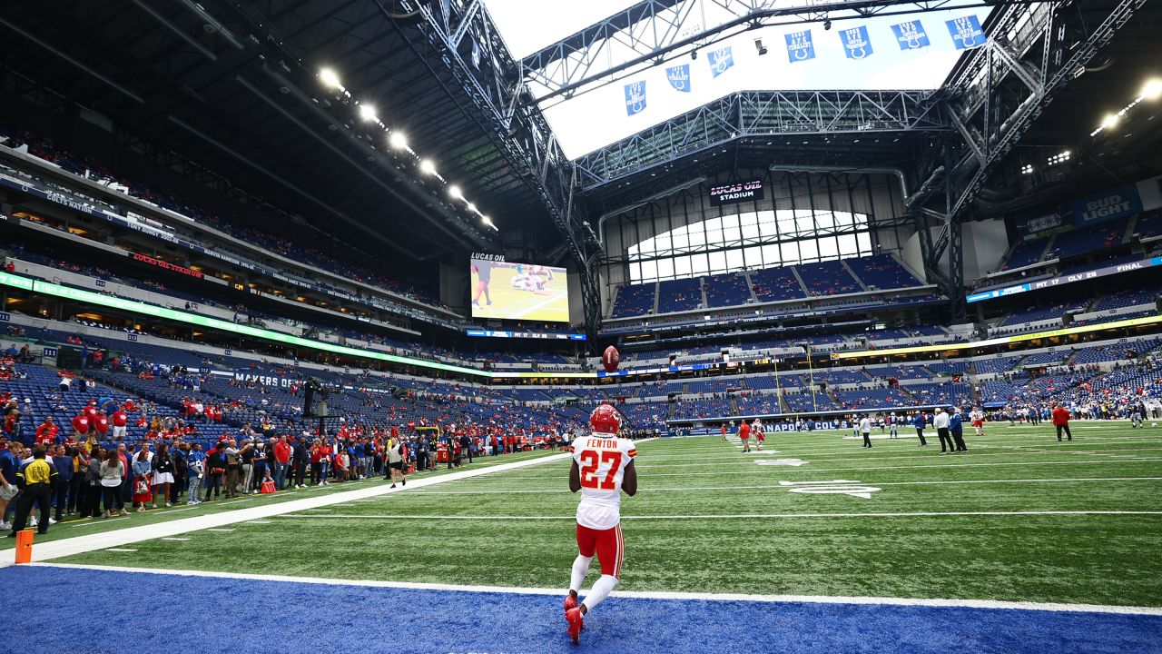 Chiefs vs. Colts: Will the roof be open at Lucas Oil Stadium in Week 3? -  DraftKings Network