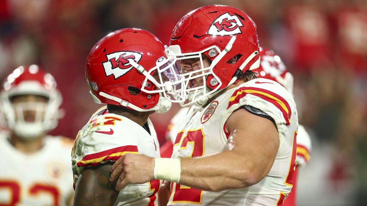 Chiefs capture first preseason win of 2023, dominate Cardinals