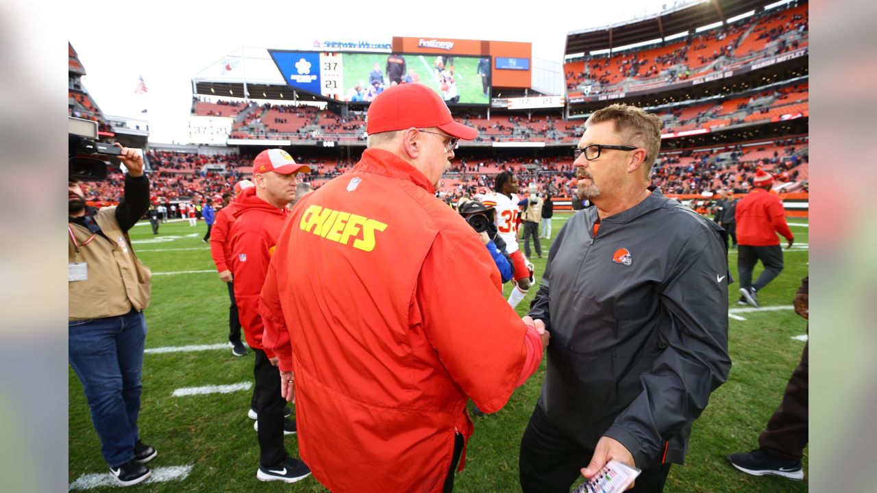 Photo Gallery: Kansas City Chiefs defeat the Cleveland Browns, 37-21