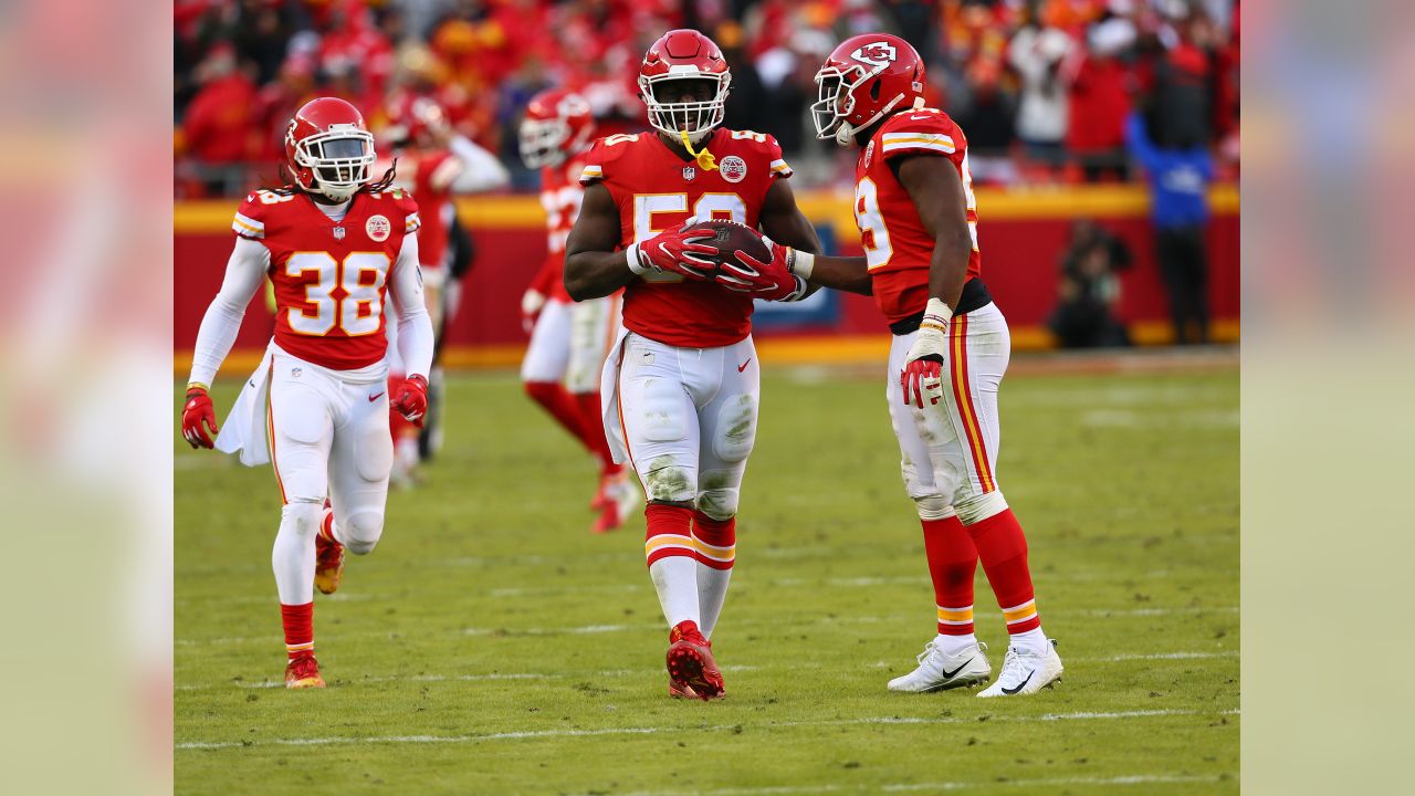 Baltimore, United States. 19th Sep, 2021. Kansas City Chiefs cornerback  L'Jarius Sneed (38) hugs his uncle, Ken Samuel, before facing the Baltimore  Ravens at M&T Bank Stadium in Baltimore, Maryland, on Sunday