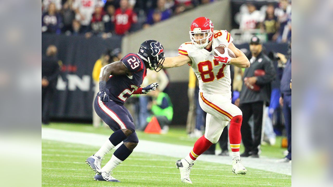 Chiefs beat Texans 30-0 for first playoff win since 1994 – Orange County  Register