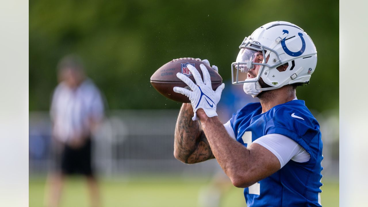 Indianapolis Colts cornerback Kenny Moore II (23) warms up before an NFL  football game against the Chicago Bears, Saturday, Aug. 19, 2023, in  Indianapolis. (AP Photo/Zach Bolinger Stock Photo - Alamy