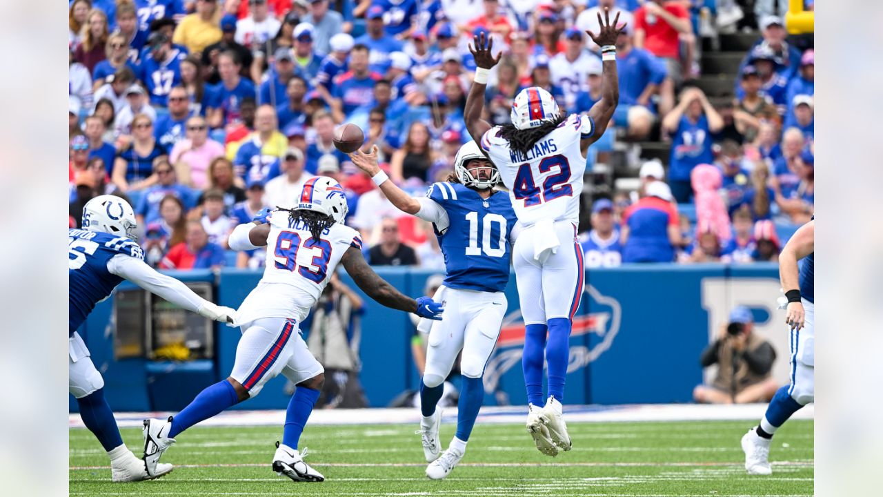 Colts' Richardson Gets Quick Lesson, Improves in Debut vs. Bills