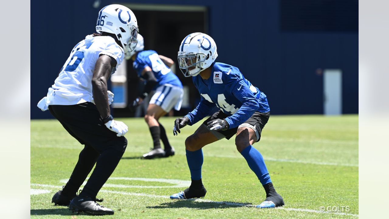 Colts Offseason Notebook: Stephon Gilmore Is Settling In To Gus