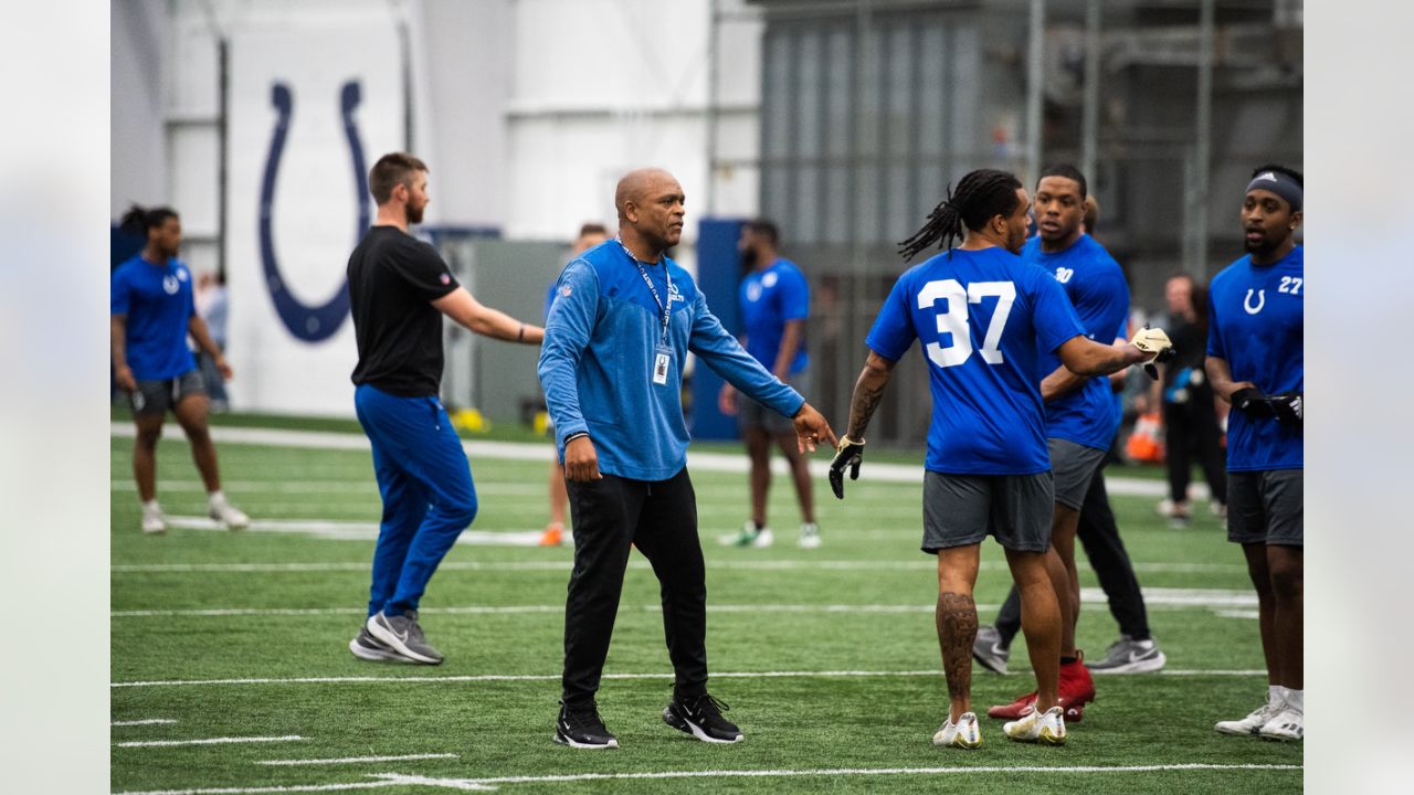 Indianapolis Colts host 41 draft prospects at local pro day