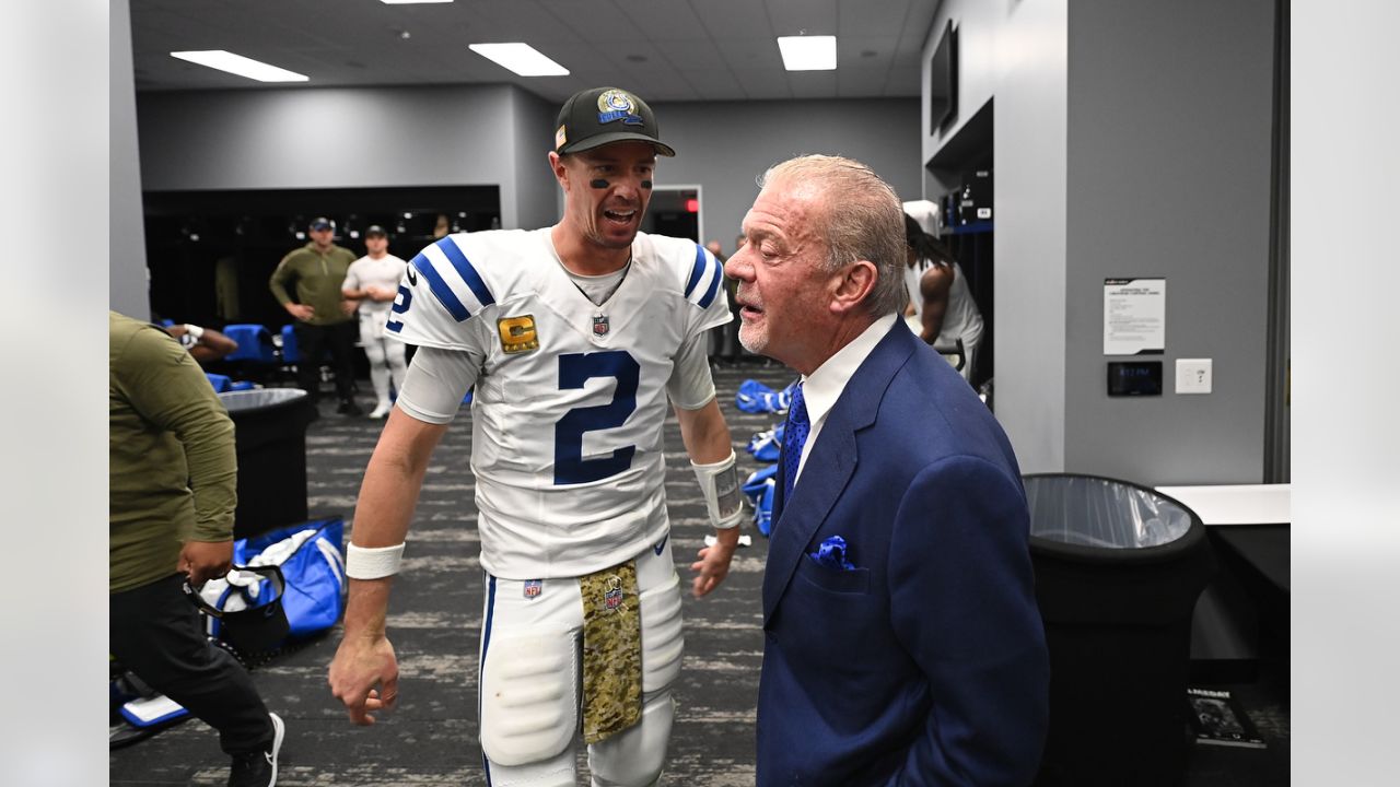 Jeff Saturday and Edgerrin James celebrate Colts win over Raiders