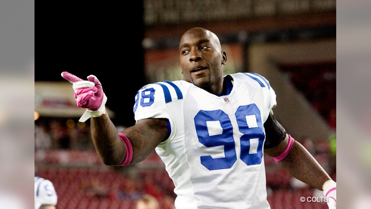 Former Colts great DE Robert Mathis to become 17th honoree into