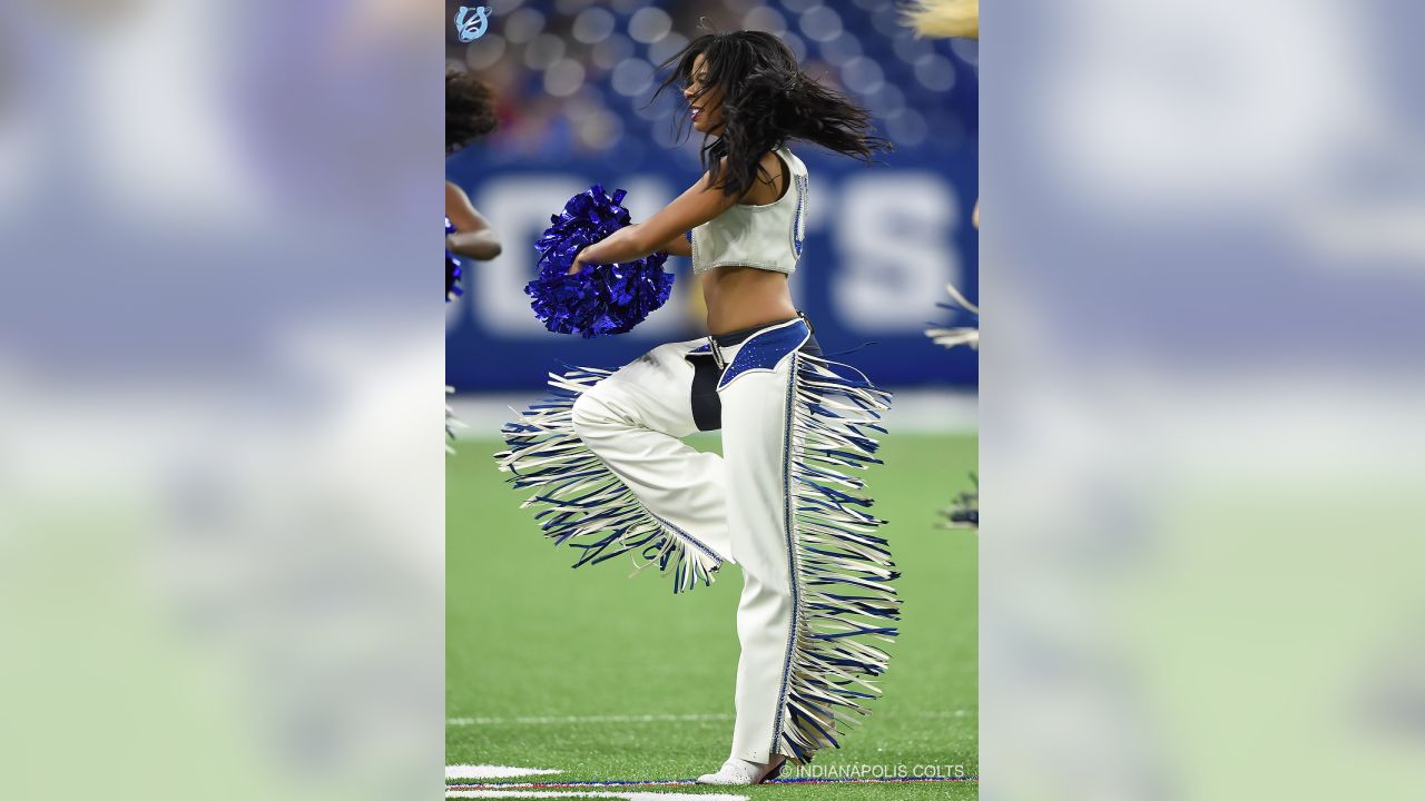 35 years later: Inside the first Colts cheerleading squad