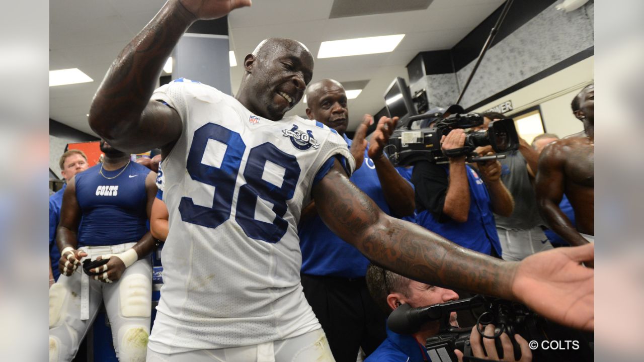 Former Colts great DE Robert Mathis to become 17th honoree into team's Ring  of Honor on Nov. 22