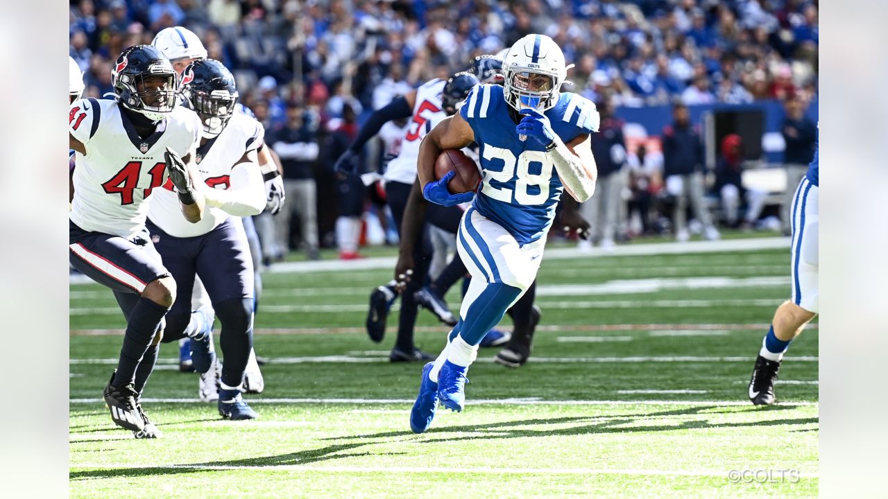 Colts' RB Jonathan Taylor, former Badger, voted MVP by Pro Bowl