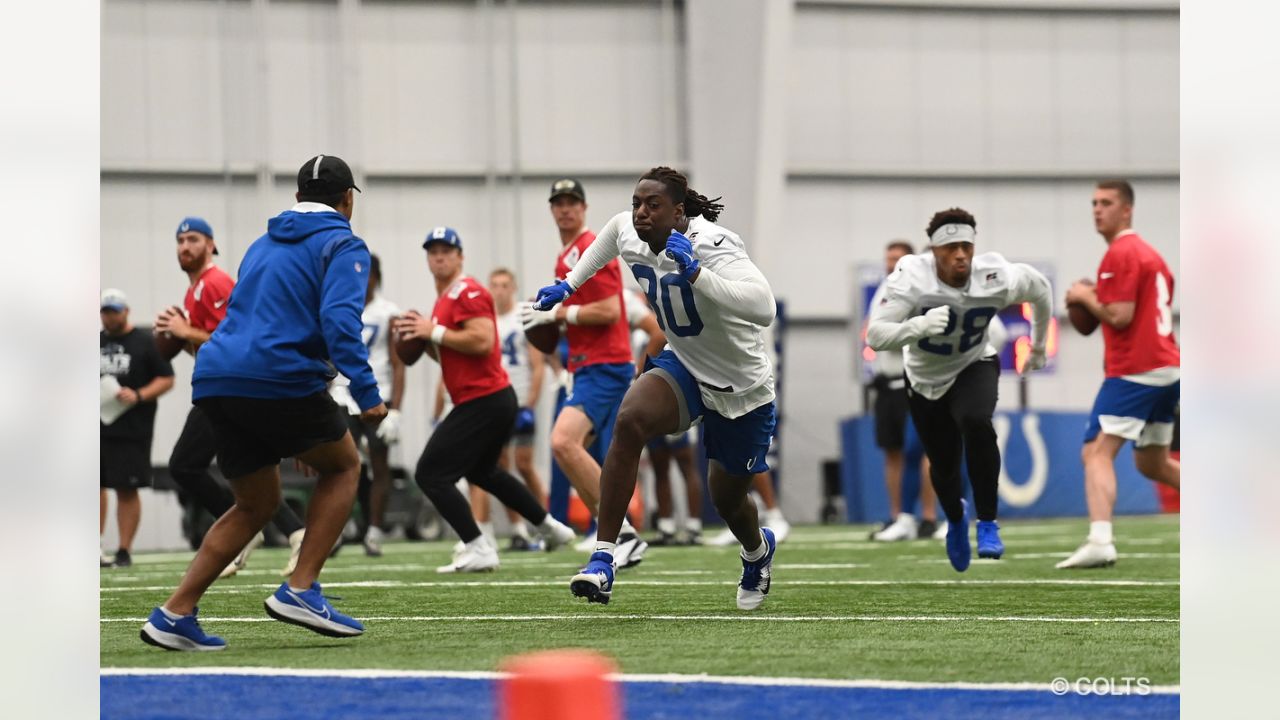 Colts Offseason Program Notebook: Parris Campbell And Dayo Odeyingbo Are  Healthy And Motivated