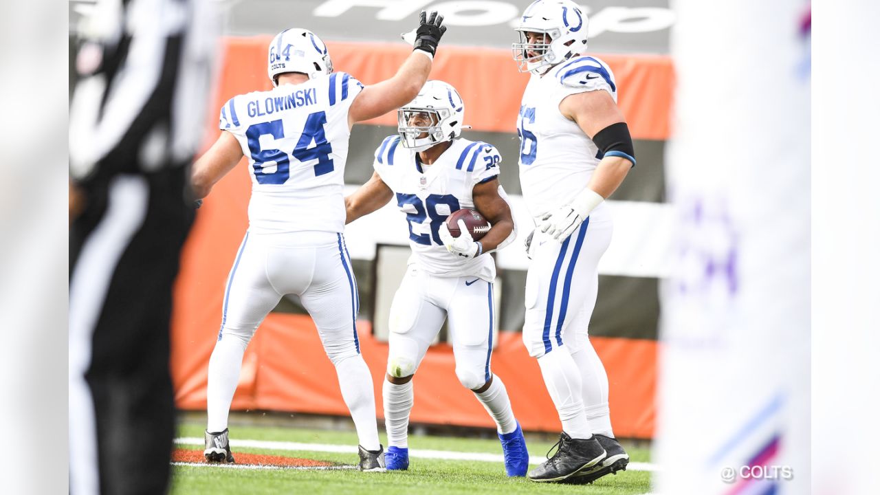 Indianapolis Colts at Cleveland Browns (Week 5) kicks off at 4:25