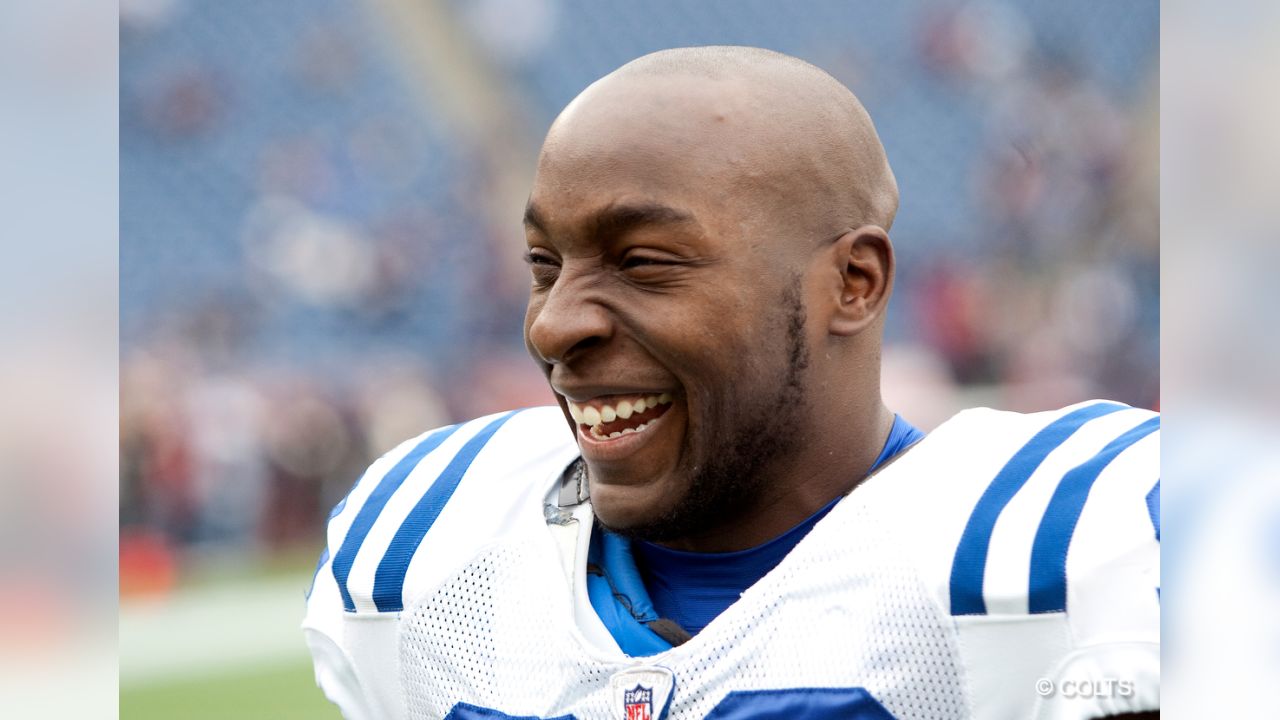 Former Colts great DE Robert Mathis to become 17th honoree into team's Ring  of Honor on Nov. 22