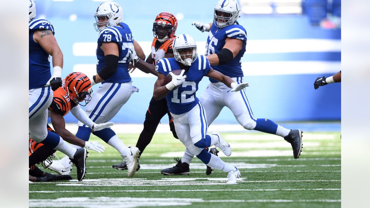 Colts pull away from Bengals for 26-10 victory, Sports, Citrus County  Chronicle