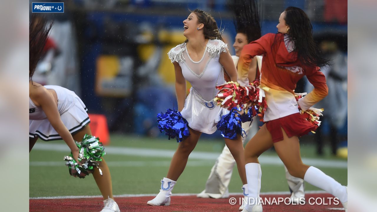 Colts cheerleader earns Pro Bowl spot after father's death