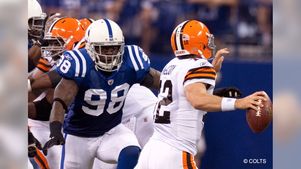 Former Colts great DE Robert Mathis to become 17th honoree into team's Ring  of Honor on Nov. 22