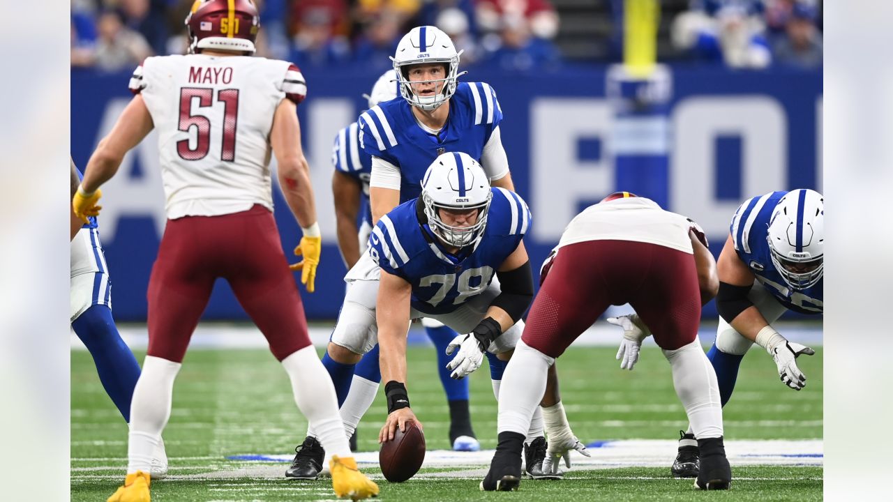 Commanders beat the Colts 17-16 in Ehlinger's first NFL start