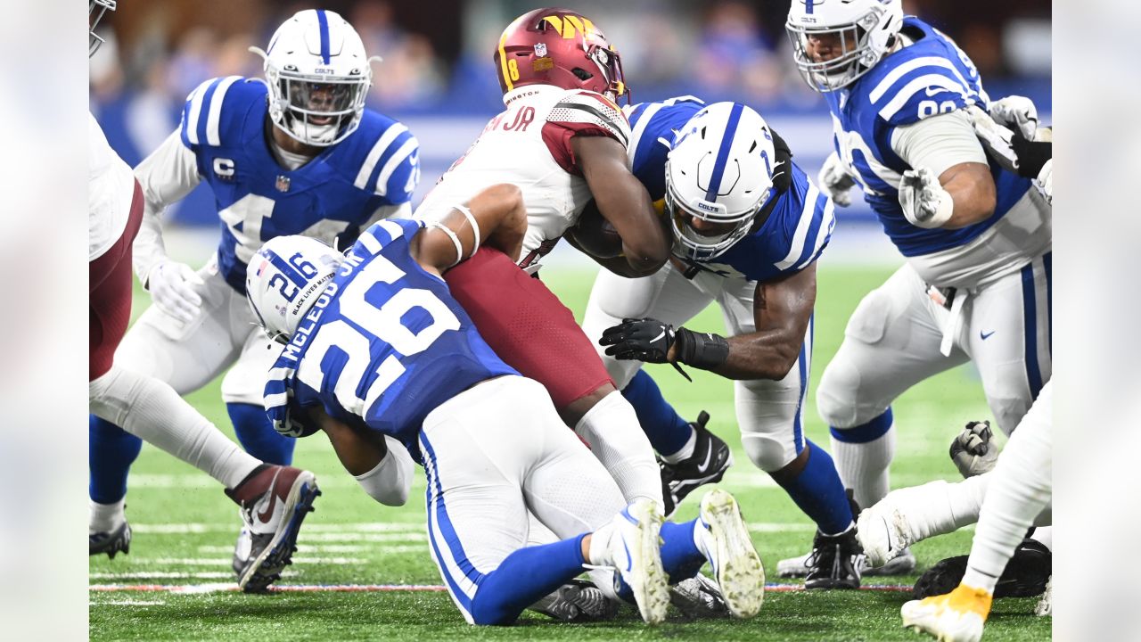 Indianapolis, Indiana, USA. 30th Oct, 2022. Indianapolis Colts quarterback  Sam Ehlinger (4) during pregame of NFL football game against the Washington  Commanders in Indianapolis, Indiana. John Mersits/CSM/Alamy Live News Stock  Photo 