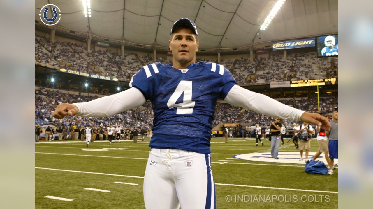 Former NFL Kicker Adam Vinatieri Shows Off Linebacker Physique in Viral  Video - Sports Illustrated