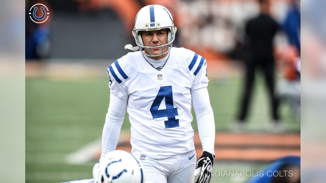 Adam Vinatieri Has Become a Liability the Colts Can't Ignore - The Ringer