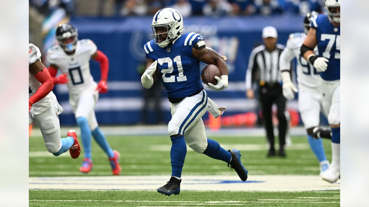 Colts end seven-game home losing streak with 23-16 win over